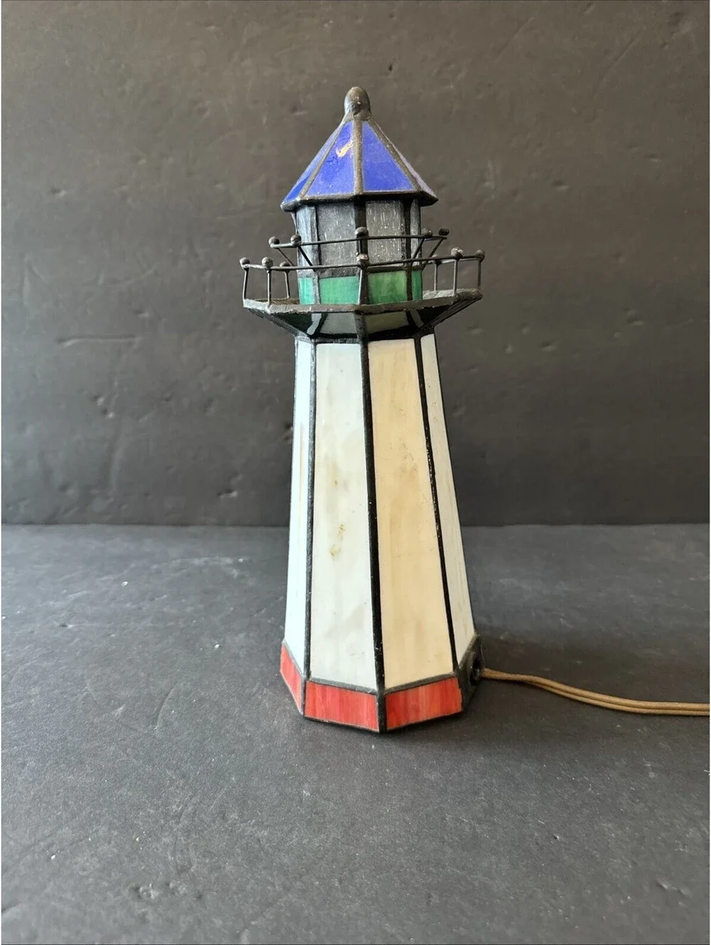 Tiffany-Style Stained Glass Lighthouse 10” H Nautical Beach Nite Light Lamp